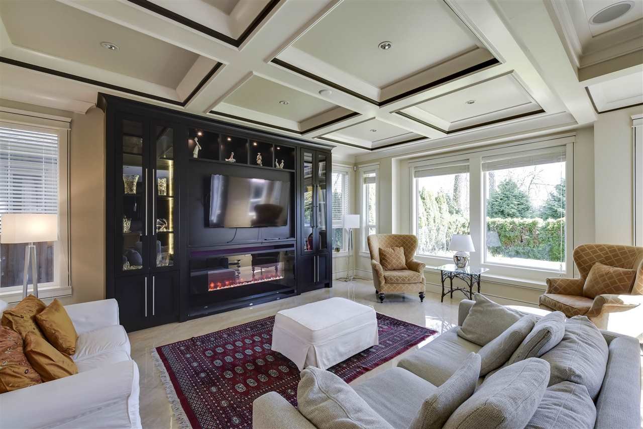 Living Room Cove Reach Rd.